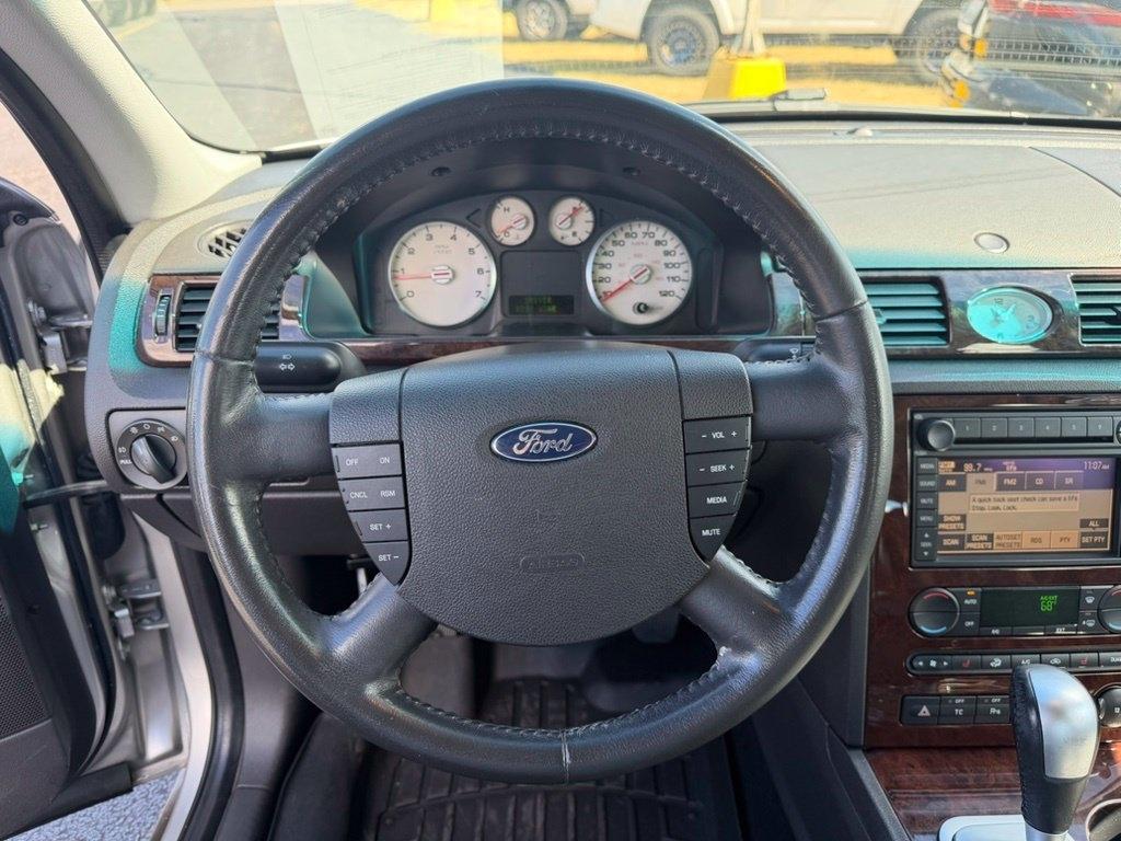 Ford Five Hundred Limited FWD 2007