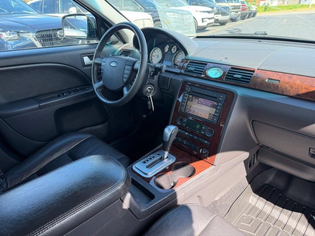 Ford Five Hundred Limited FWD 2007