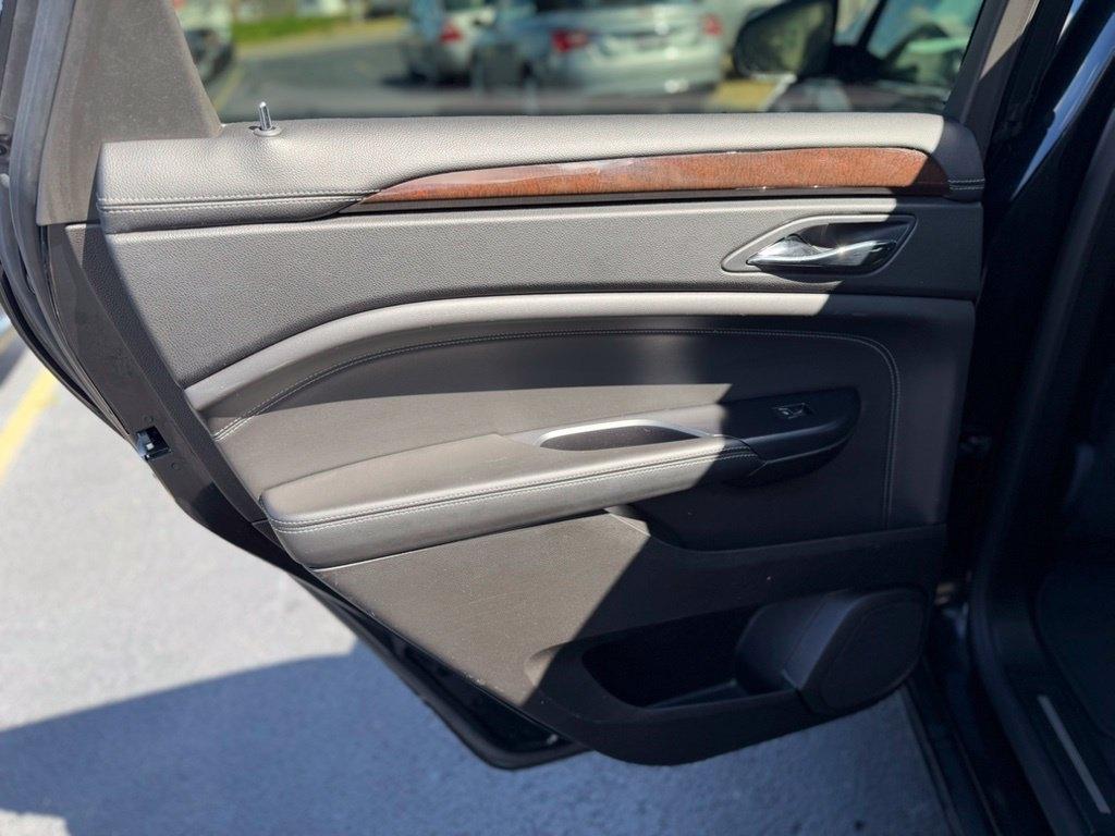 Cadillac SRX Performance Collection FWD 2015