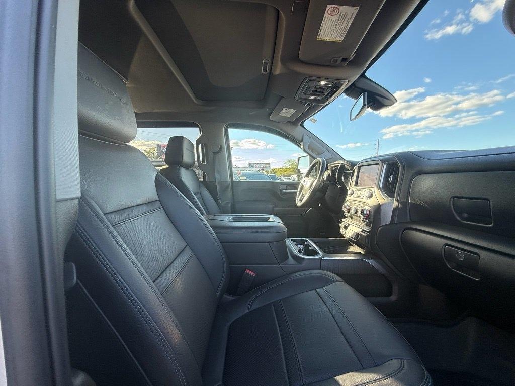 GMC Sierra 2500HD Denali Crew Cab 4WD SB 2022