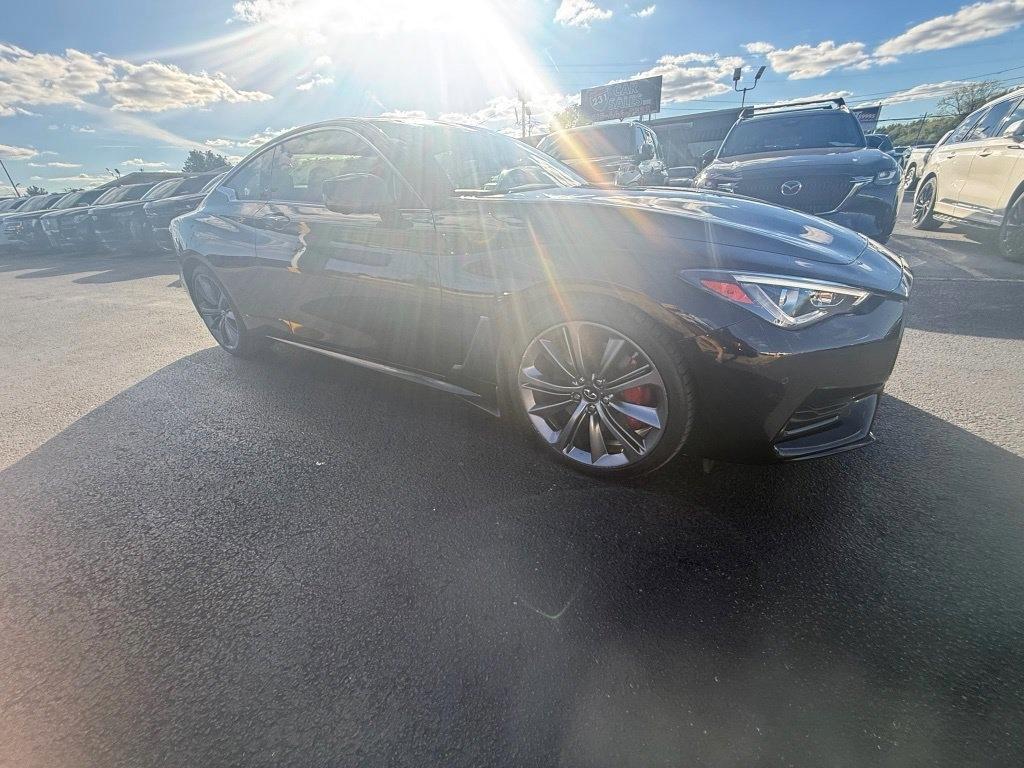 Infiniti Q60 Red Sport 400 AWD 2022