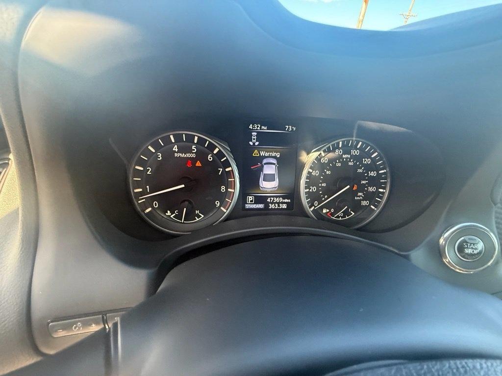 Infiniti Q60 Red Sport 400 AWD 2022