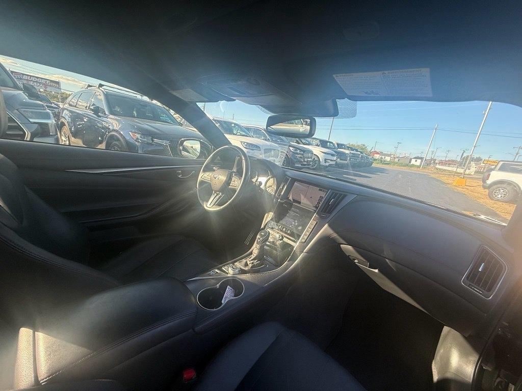Infiniti Q60 Red Sport 400 AWD 2022