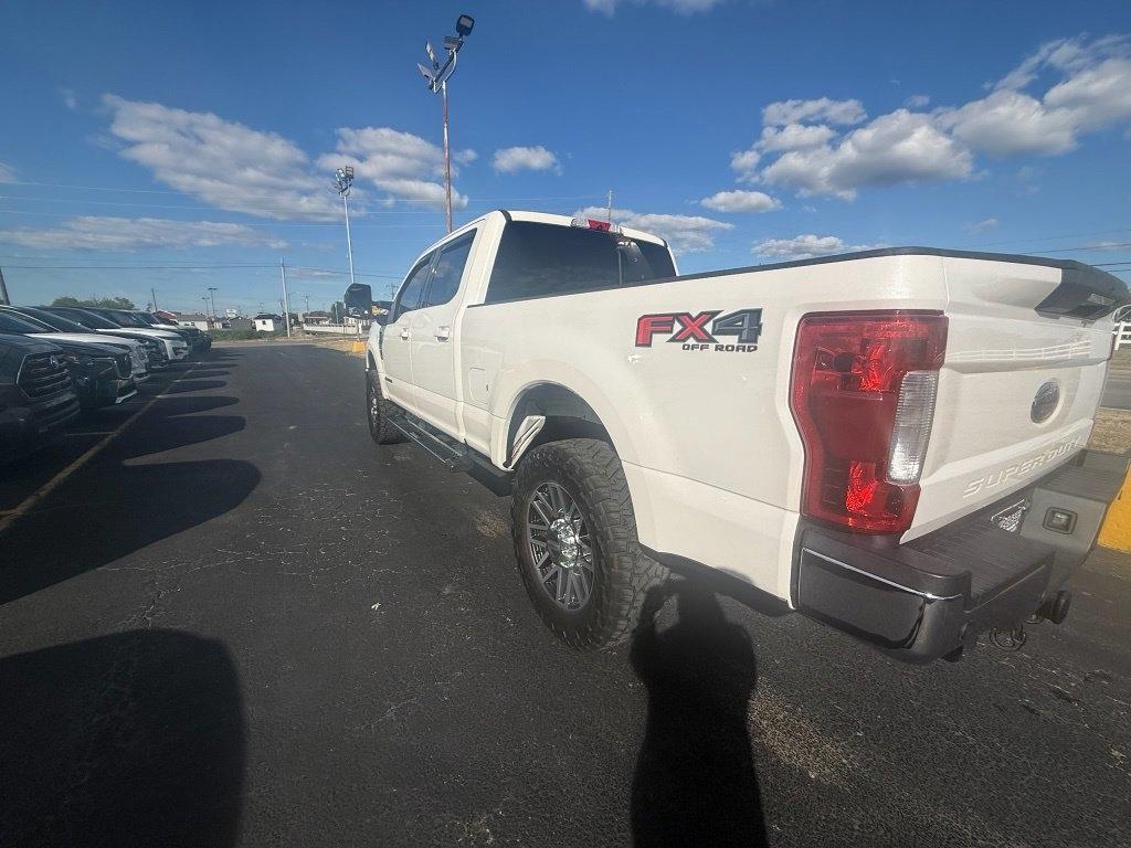 Ford F-250 SD Lariat Crew Cab 4WD 2018