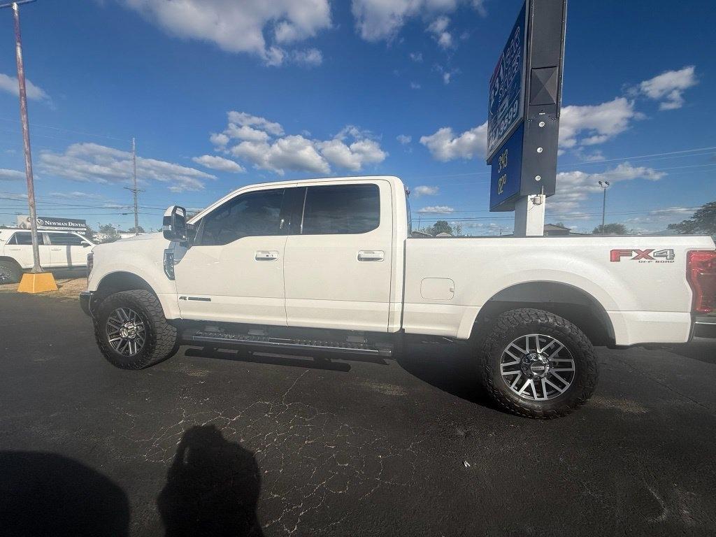 Ford F-250 SD Lariat Crew Cab 4WD 2018