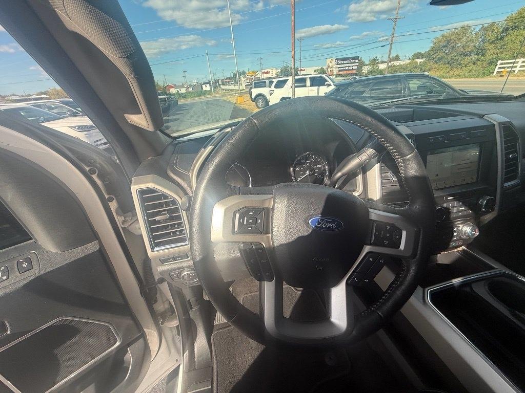 Ford F-250 SD Lariat Crew Cab 4WD 2018