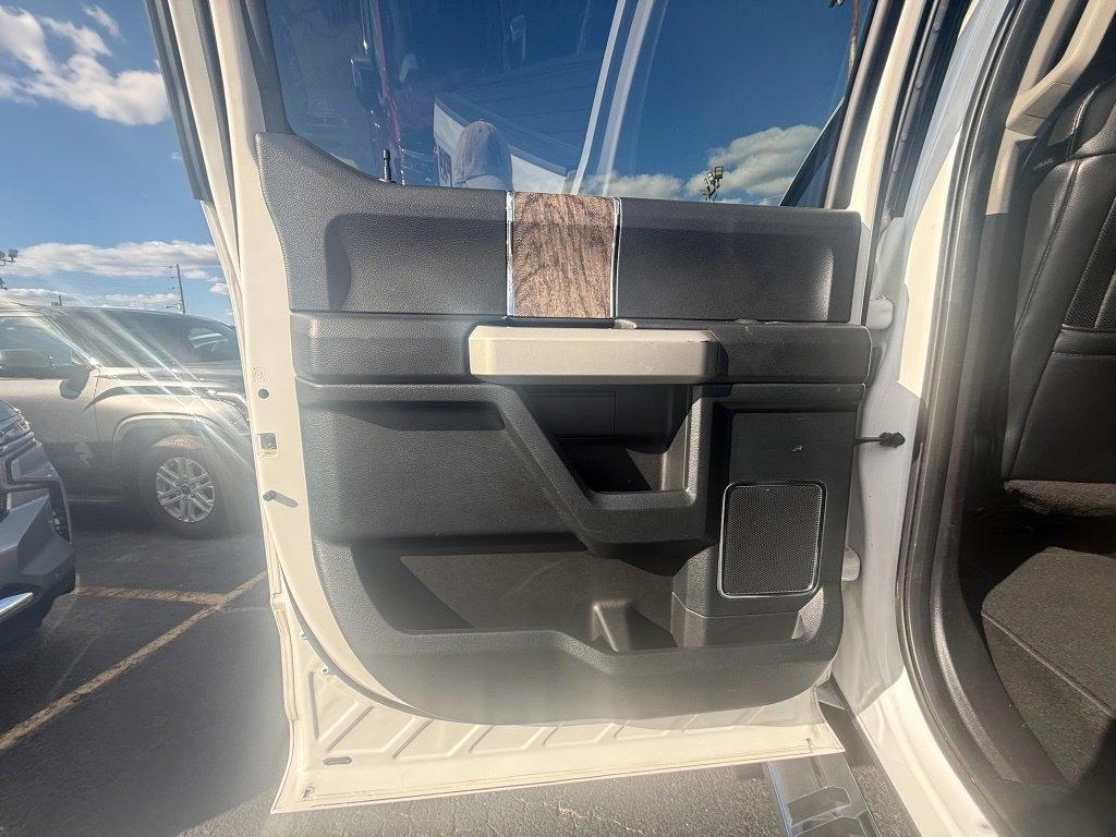 Ford F-250 SD Lariat Crew Cab 4WD 2018