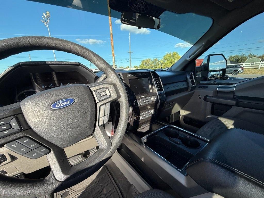 Ford F-250 SD XLT Crew Cab 4WD 2019