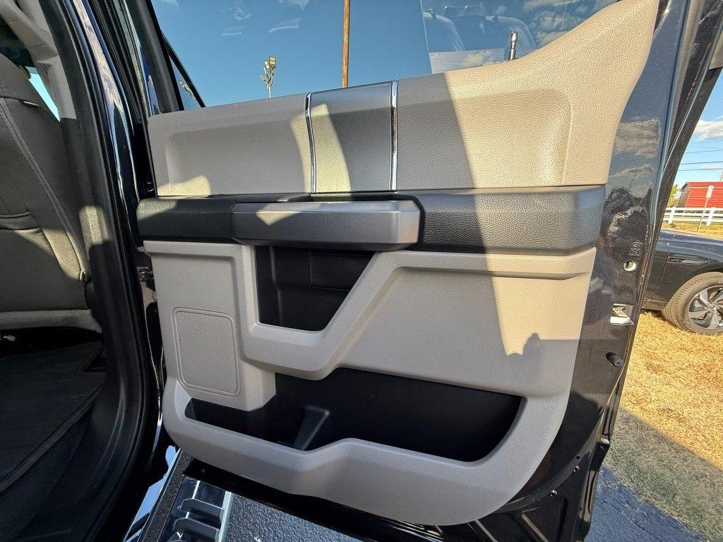 Ford F-250 SD XLT Crew Cab 4WD 2019