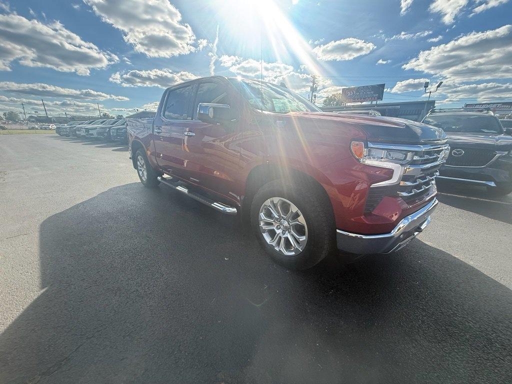2024 Chevrolet Silverado 1500 LTZ Crew Cab 4WD