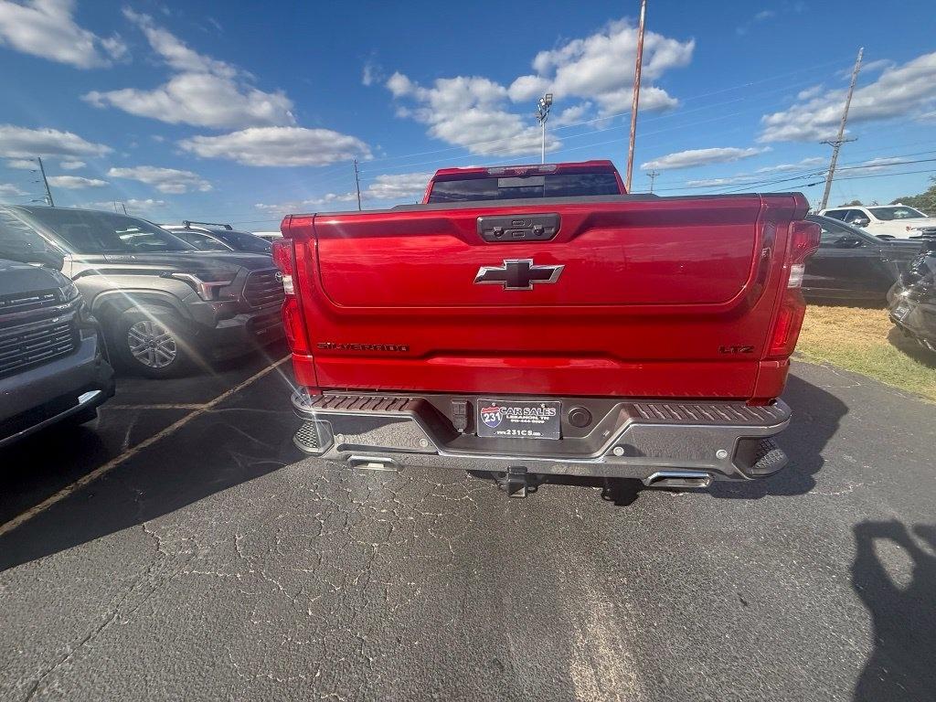 Chevrolet Silverado 1500 LTZ Crew Cab 4WD 2024