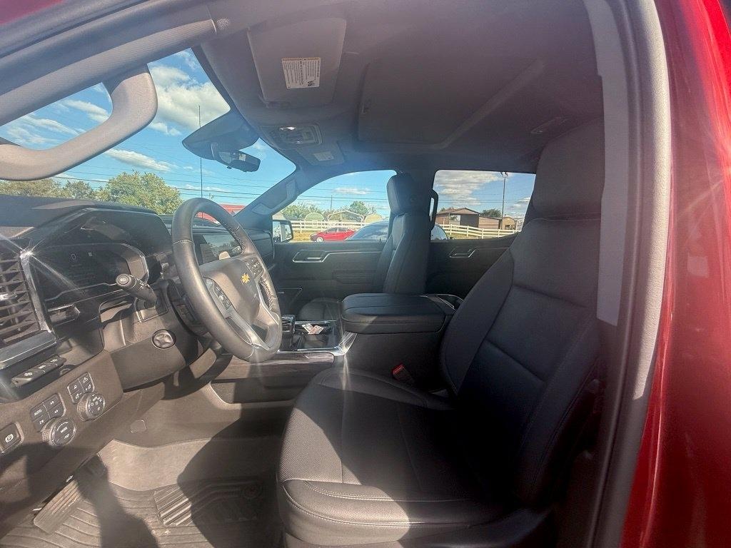 Chevrolet Silverado 1500 LTZ Crew Cab 4WD 2024