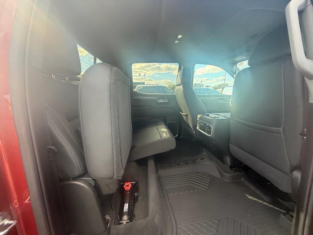 Chevrolet Silverado 1500 LTZ Crew Cab 4WD 2024