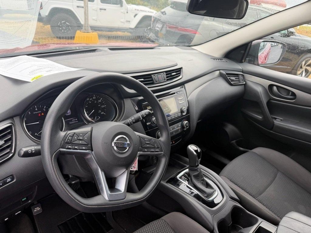 Nissan Rogue Sport S 2018