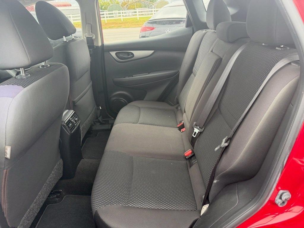 Nissan Rogue Sport S 2018