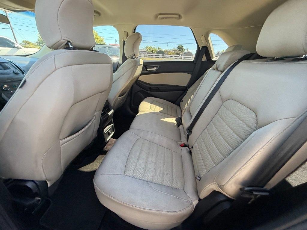 Ford Edge SE FWD 2016