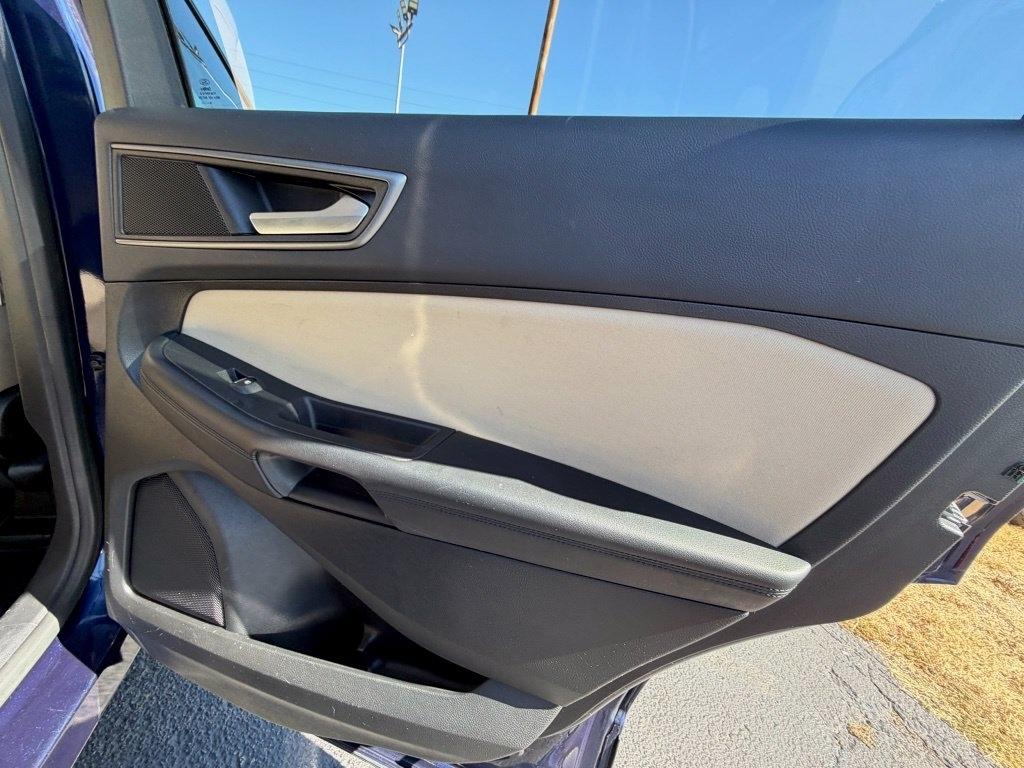 Ford Edge SE FWD 2016