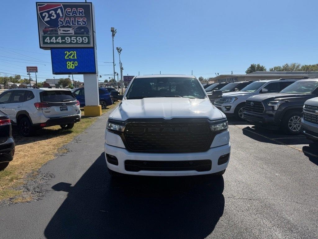 RAM 1500 Big Horn Crew Cab 4WD 2025
