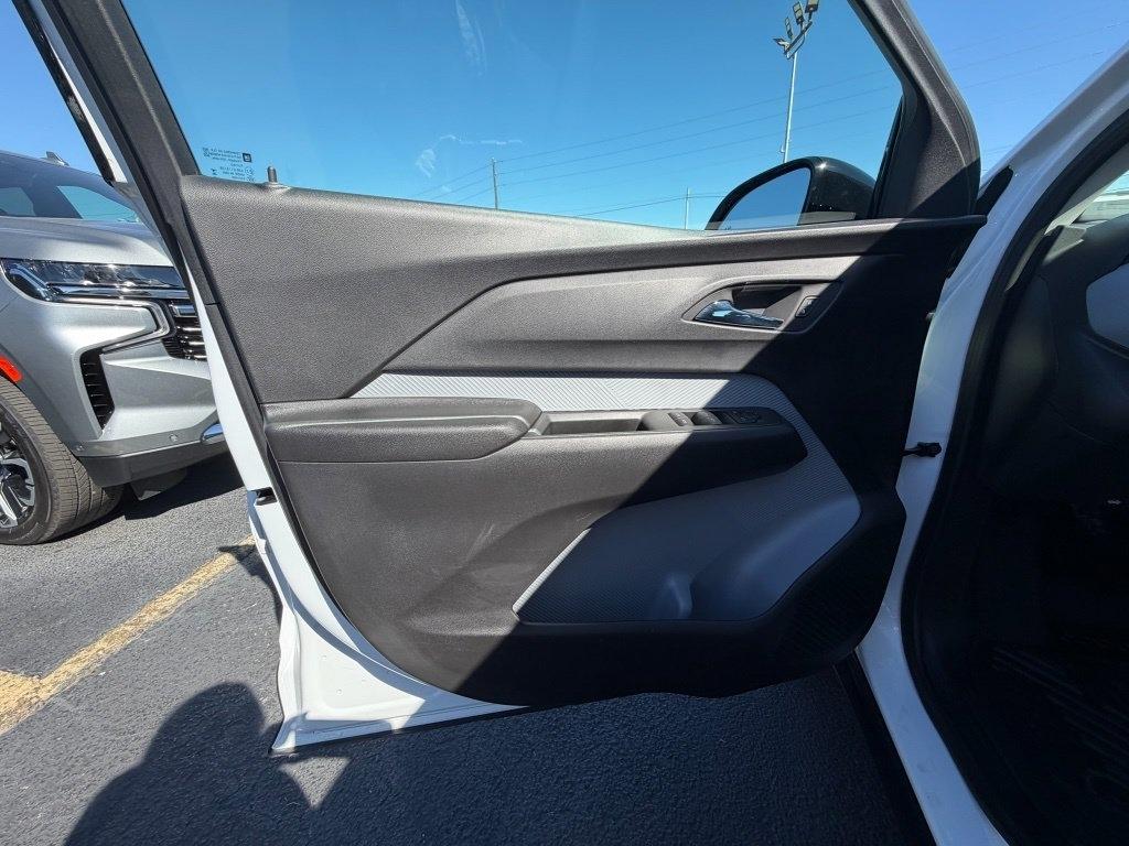 Chevrolet Bolt LT 2027