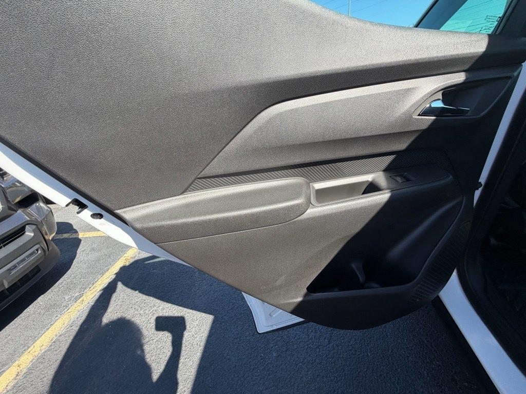 Chevrolet Bolt LT 2027