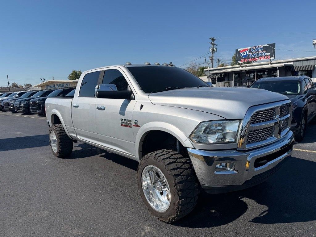 RAM 2500 Laramie Crew Cab SWB 4WD 2015