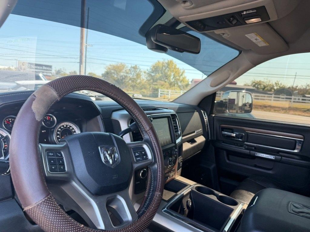 RAM 2500 Laramie Crew Cab SWB 4WD 2015
