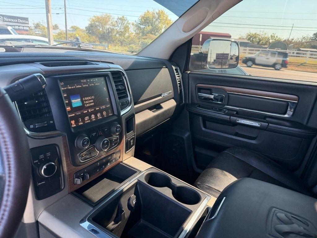 RAM 2500 Laramie Crew Cab SWB 4WD 2015