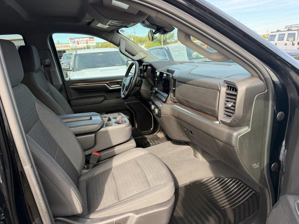 Chevrolet Silverado 1500 LT Crew Cab 4WD 2023