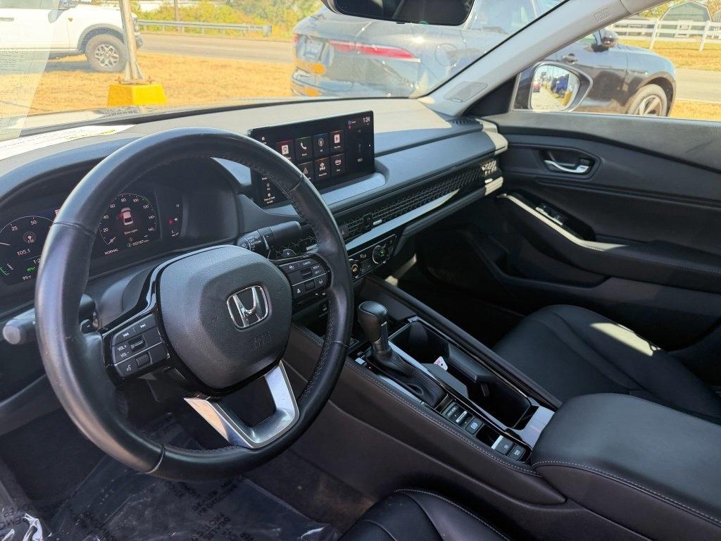 Honda Accord Touring Hybrid 2024