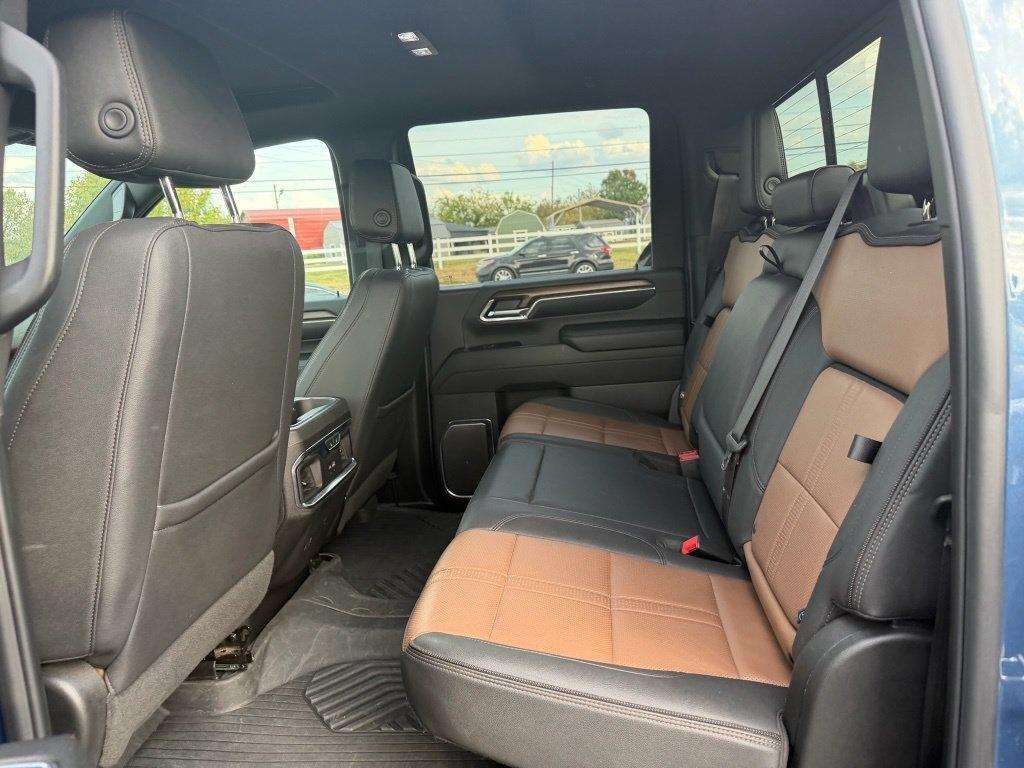 Chevrolet Silverado 2500HD High Country Crew Cab Long Box 4WD 2024