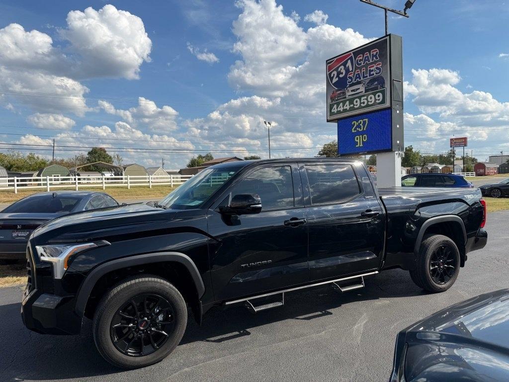 Toyota Tundra Limited CrewMax 4WD 2024