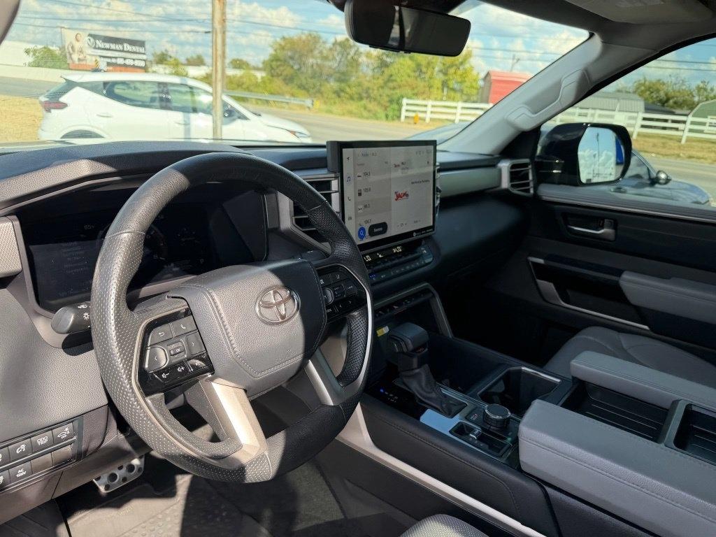 Toyota Tundra Limited CrewMax 4WD 2024