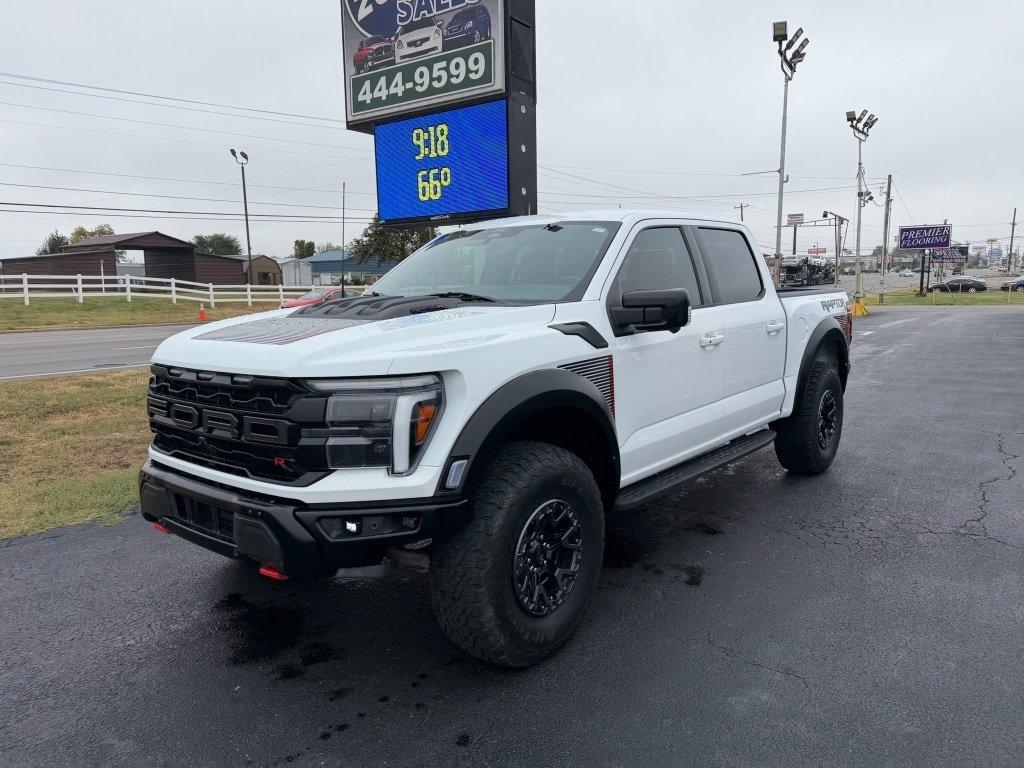 Ford F-150 Raptor SuperCrew 4WD 2025