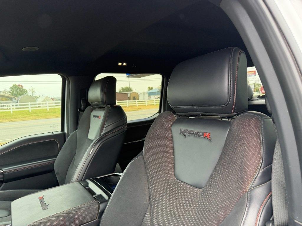 Ford F-150 Raptor SuperCrew 4WD 2025
