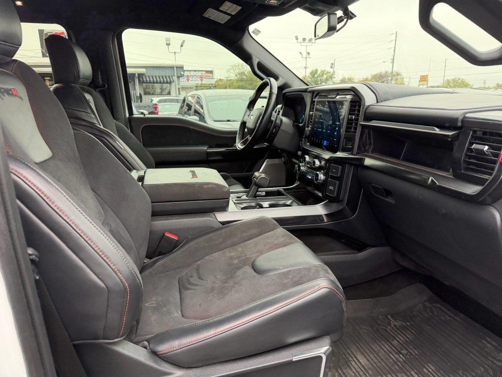 Ford F-150 Raptor SuperCrew 4WD 2025