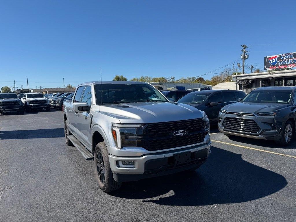 2025 Ford F-150 Platinum SuperCrew 4WD