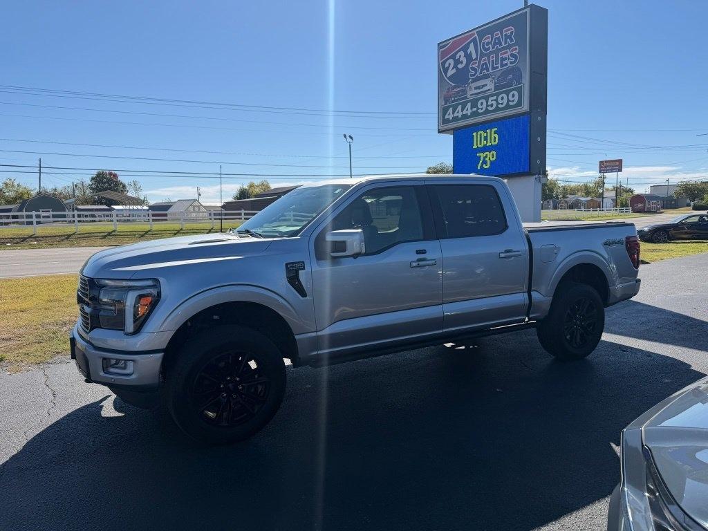 Ford F-150 Platinum SuperCrew 4WD 2025