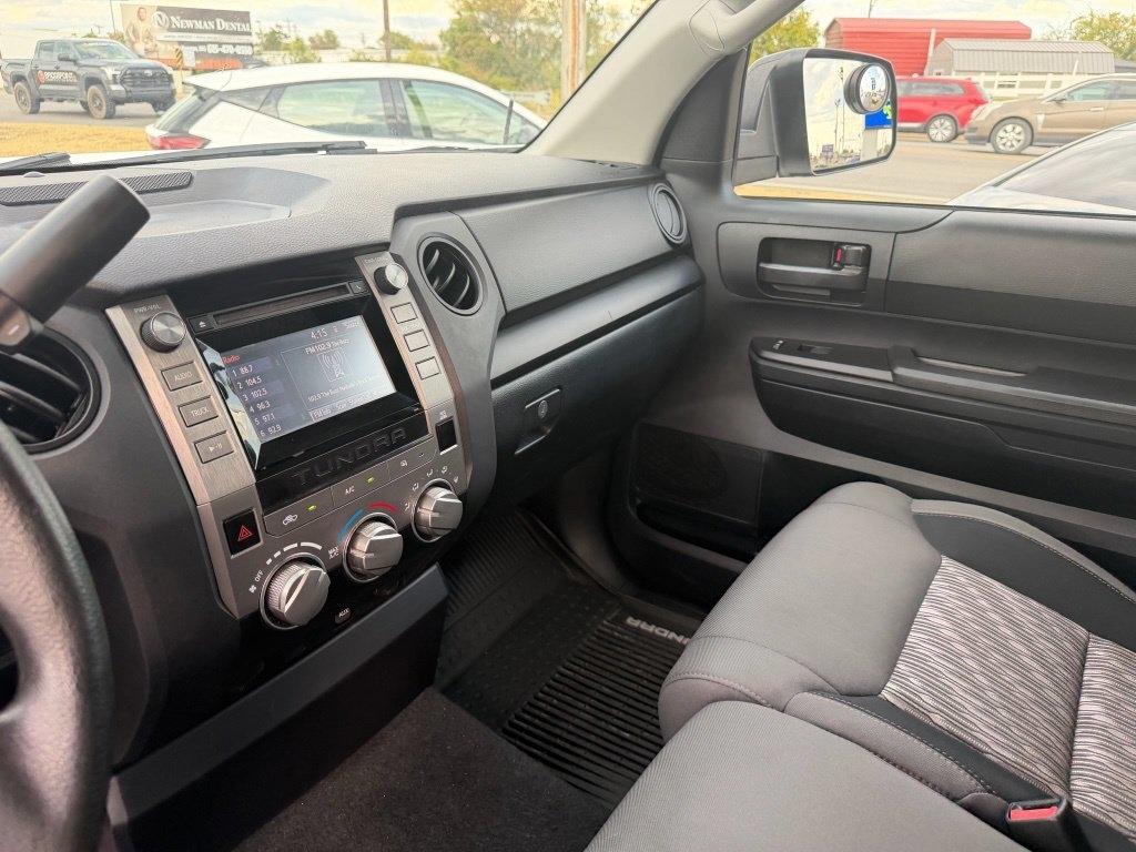Toyota Tundra SR5 4.6L V8 Double Cab 2WD 2019