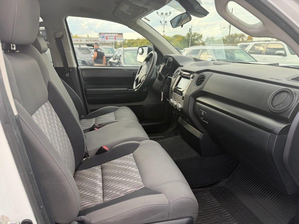 Toyota Tundra SR5 4.6L V8 Double Cab 2WD 2019