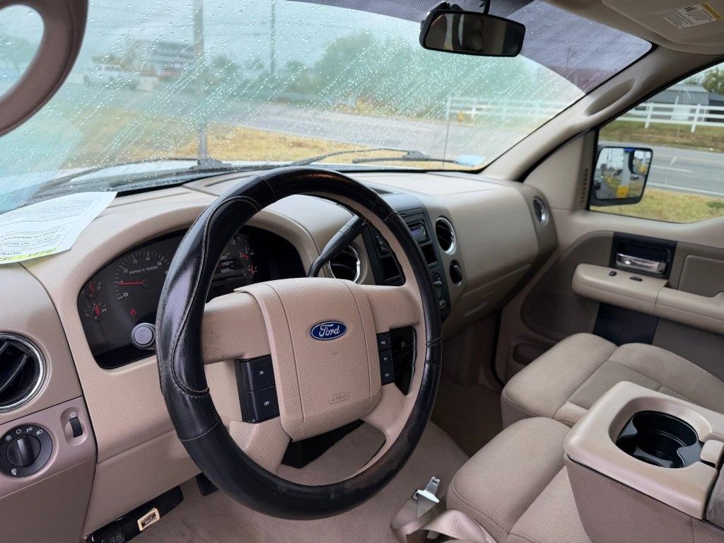 Ford F-150 XLT SuperCrew 2WD 2006