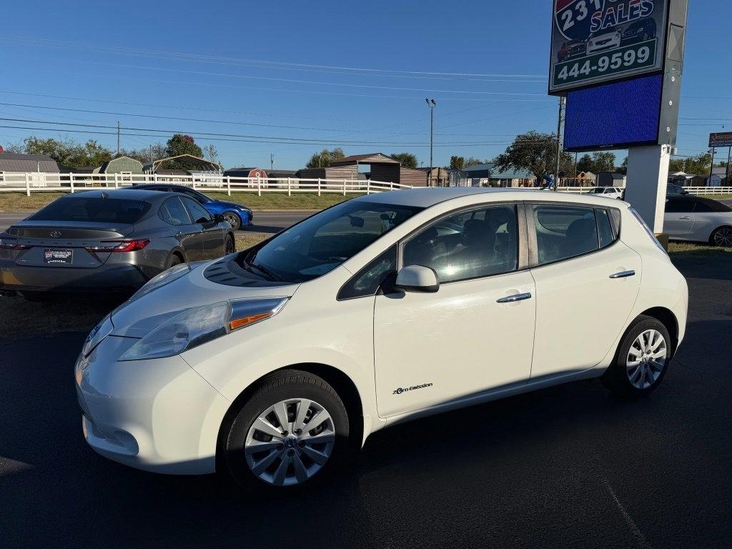 Nissan Leaf S 2015