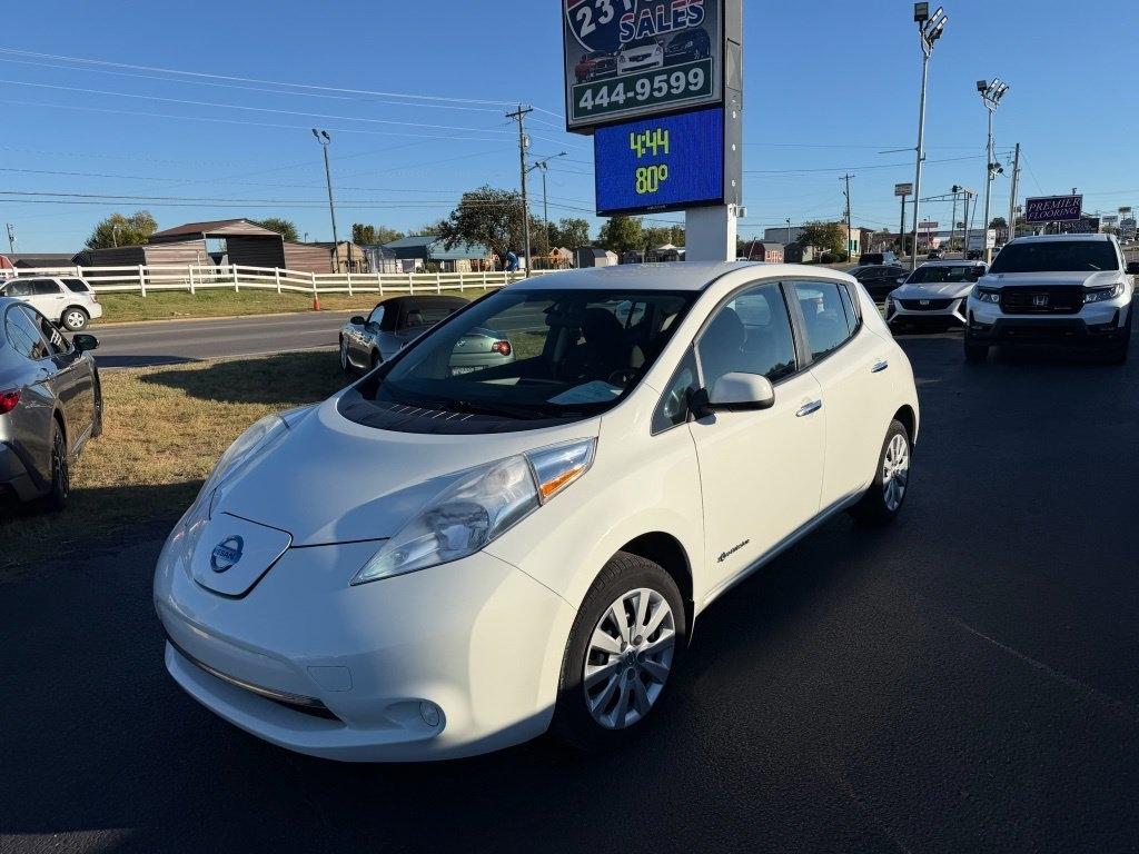 Nissan Leaf S 2015