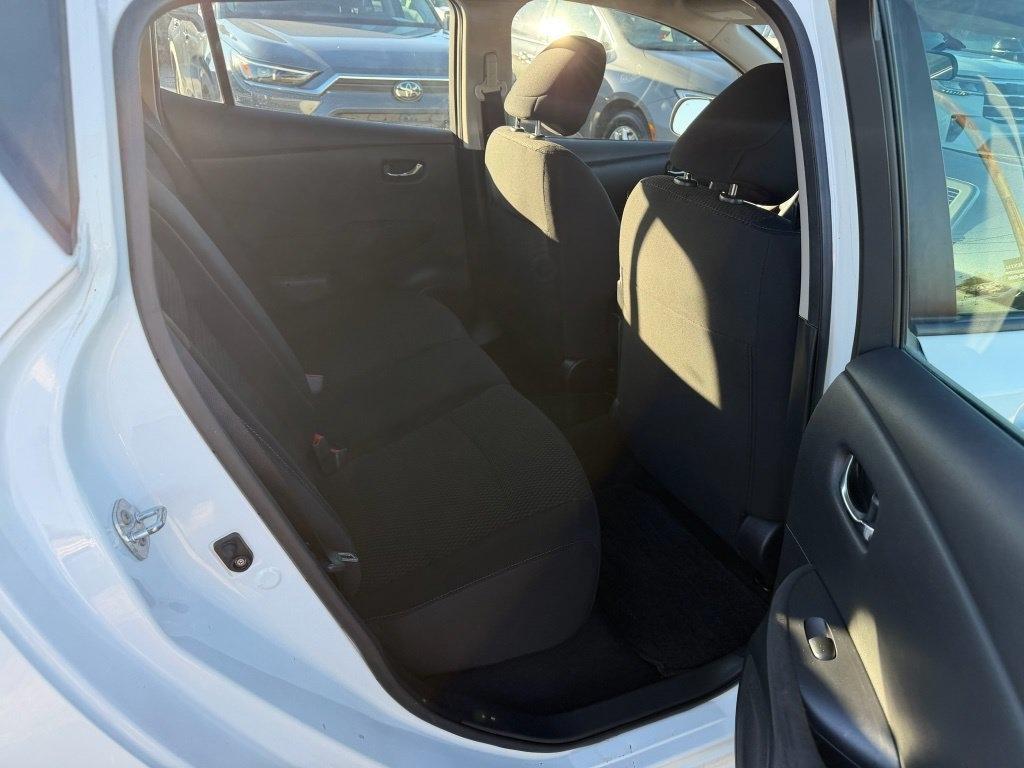 Nissan Leaf S 2015