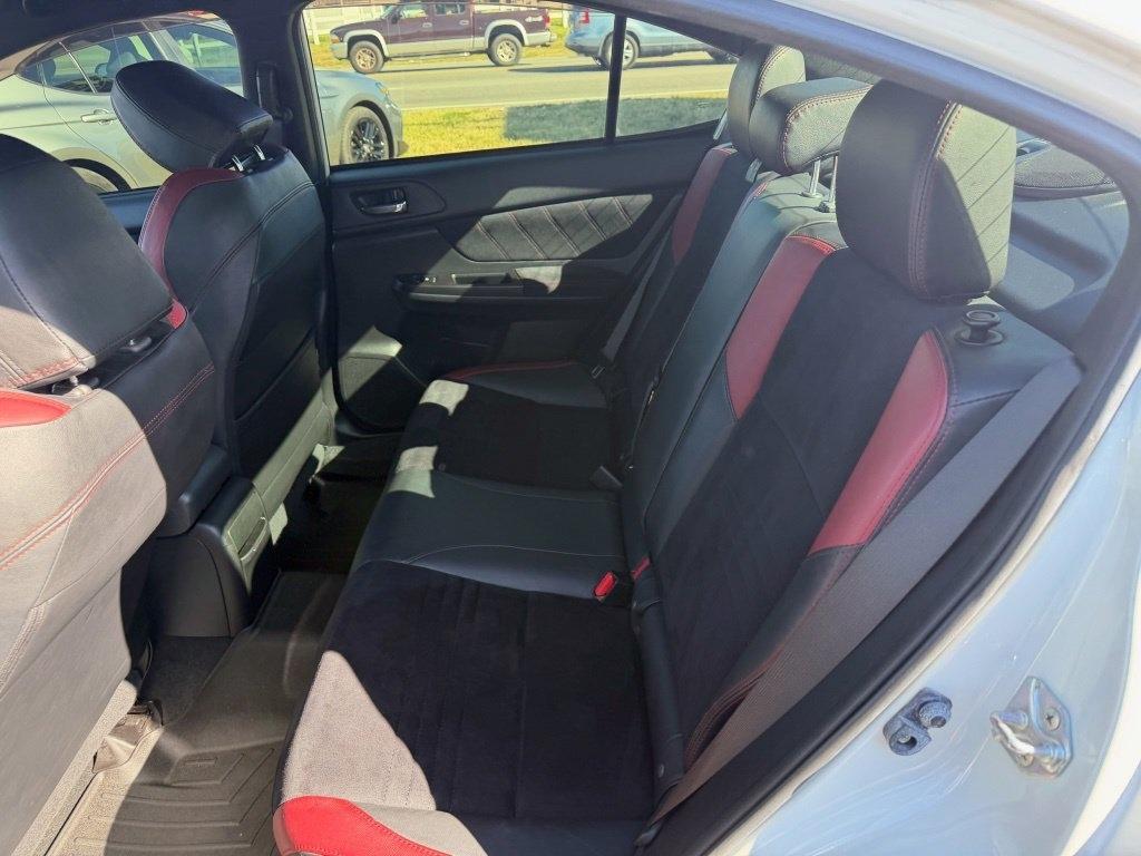 Subaru WRX STI 4-Door 2015