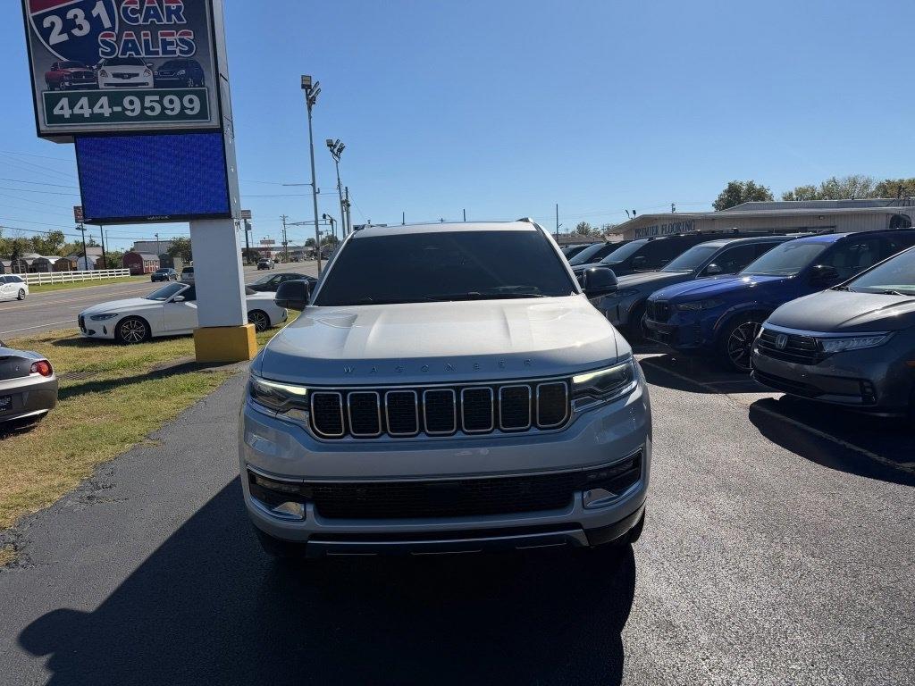 Jeep Wagoneer Series III 4WD 2023