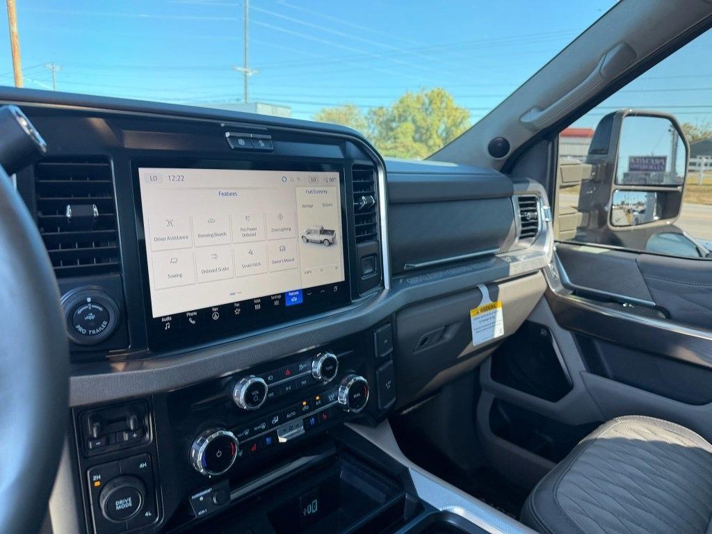 Ford F-450 SD Platinum Crew Cab DRW 4WD 2026
