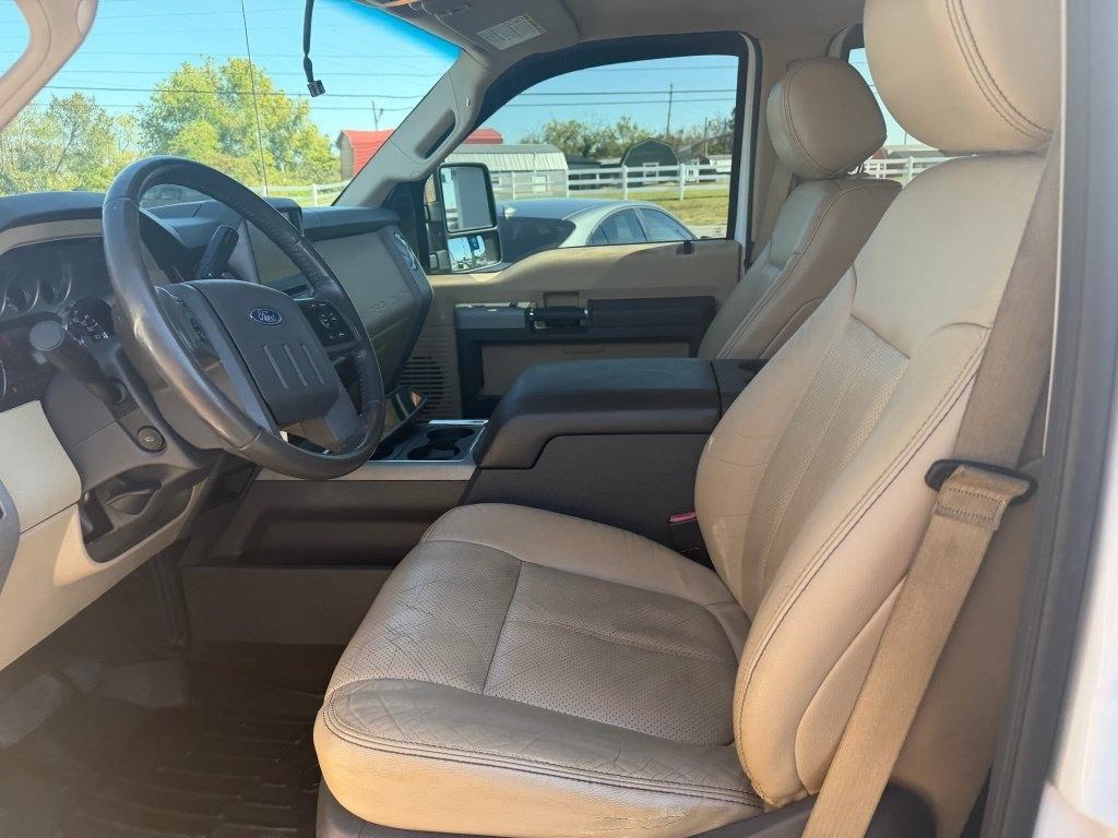Ford F-250 SD Lariat Crew Cab 4WD 2013