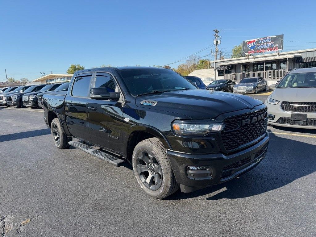 RAM 1500 Big Horn Crew Cab 4WD 2026