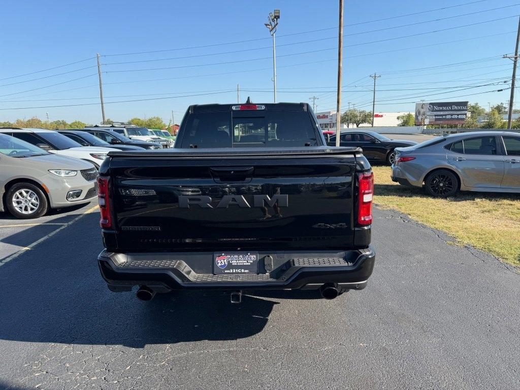 RAM 1500 Big Horn Crew Cab 4WD 2026