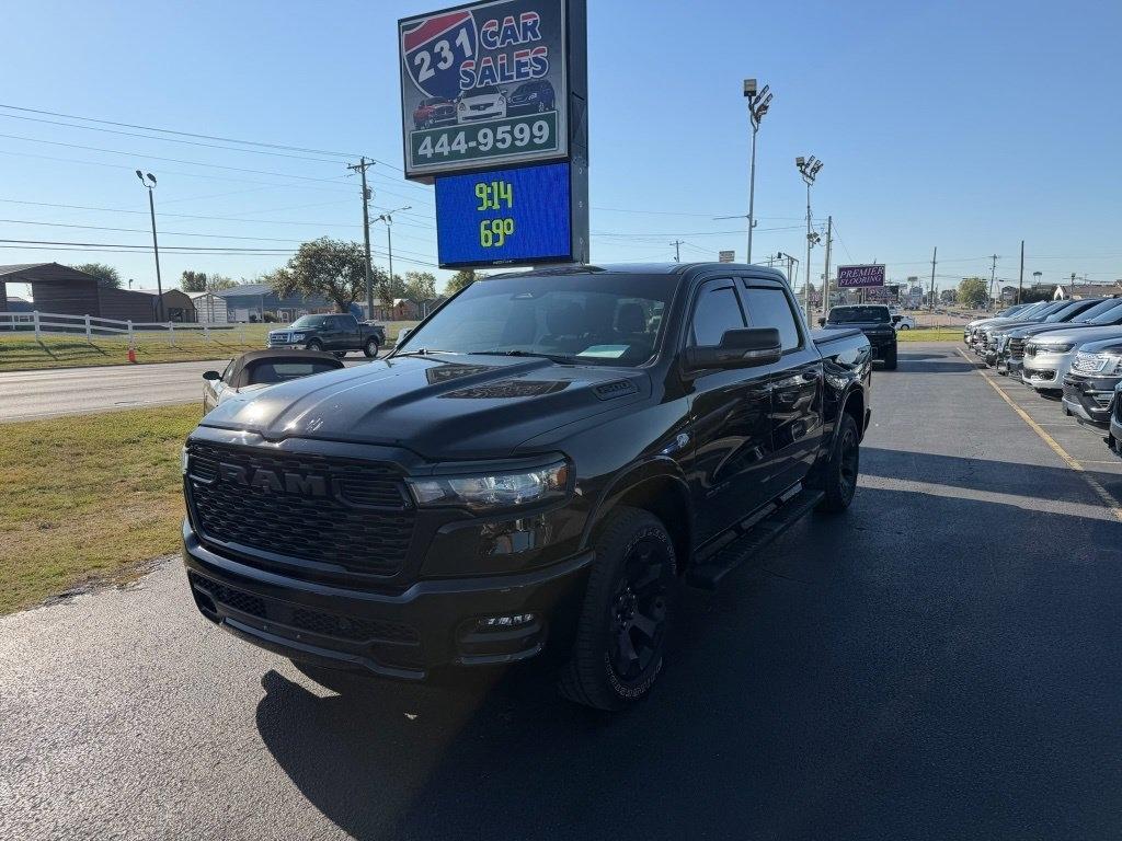 RAM 1500 Big Horn Crew Cab 4WD 2026